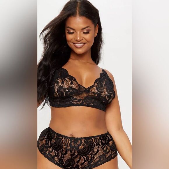PrettyLittleThing Lace Bralette Black NEW US 10 Medium Sexy Lingerie - Picture 1 of 8